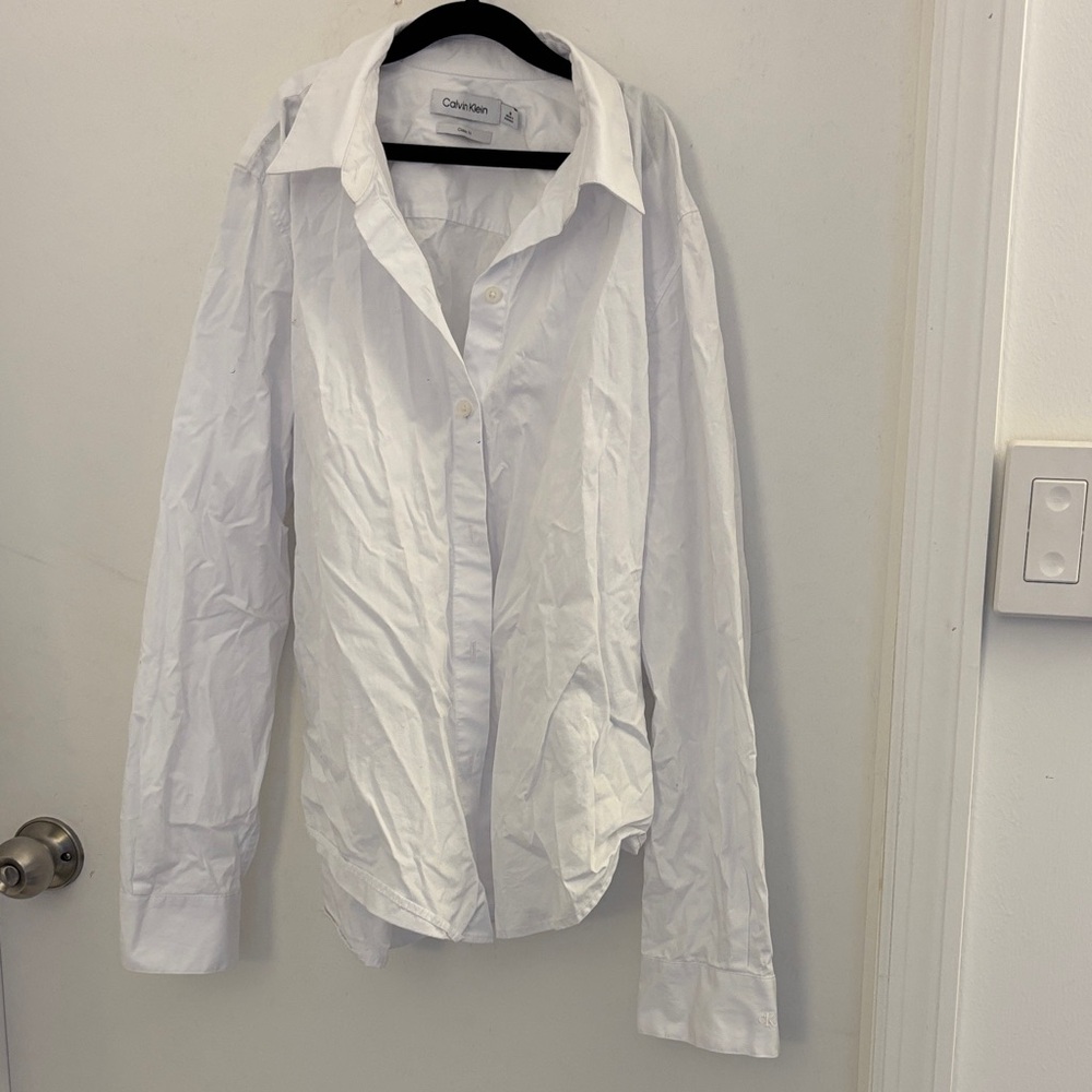 Calvin Klein Women's Classic White Button Down Shirt